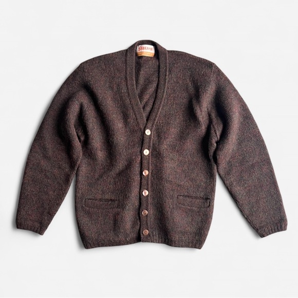 VINTAGE 1950/60’s Jantzen mohair/wool brown v-neck cardigan sweater men’s size L